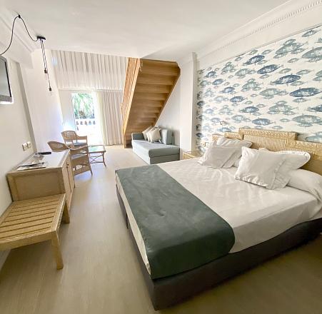 Suite duplex supérieure