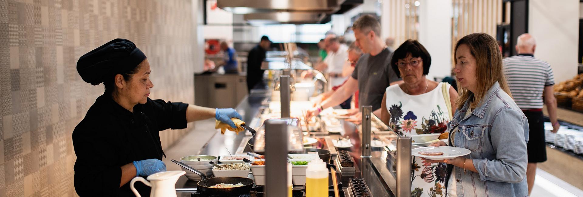 Show cooking