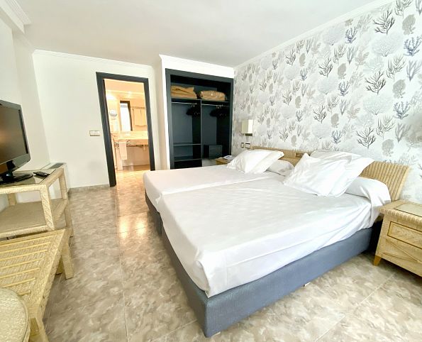 Standard Duplex Suite