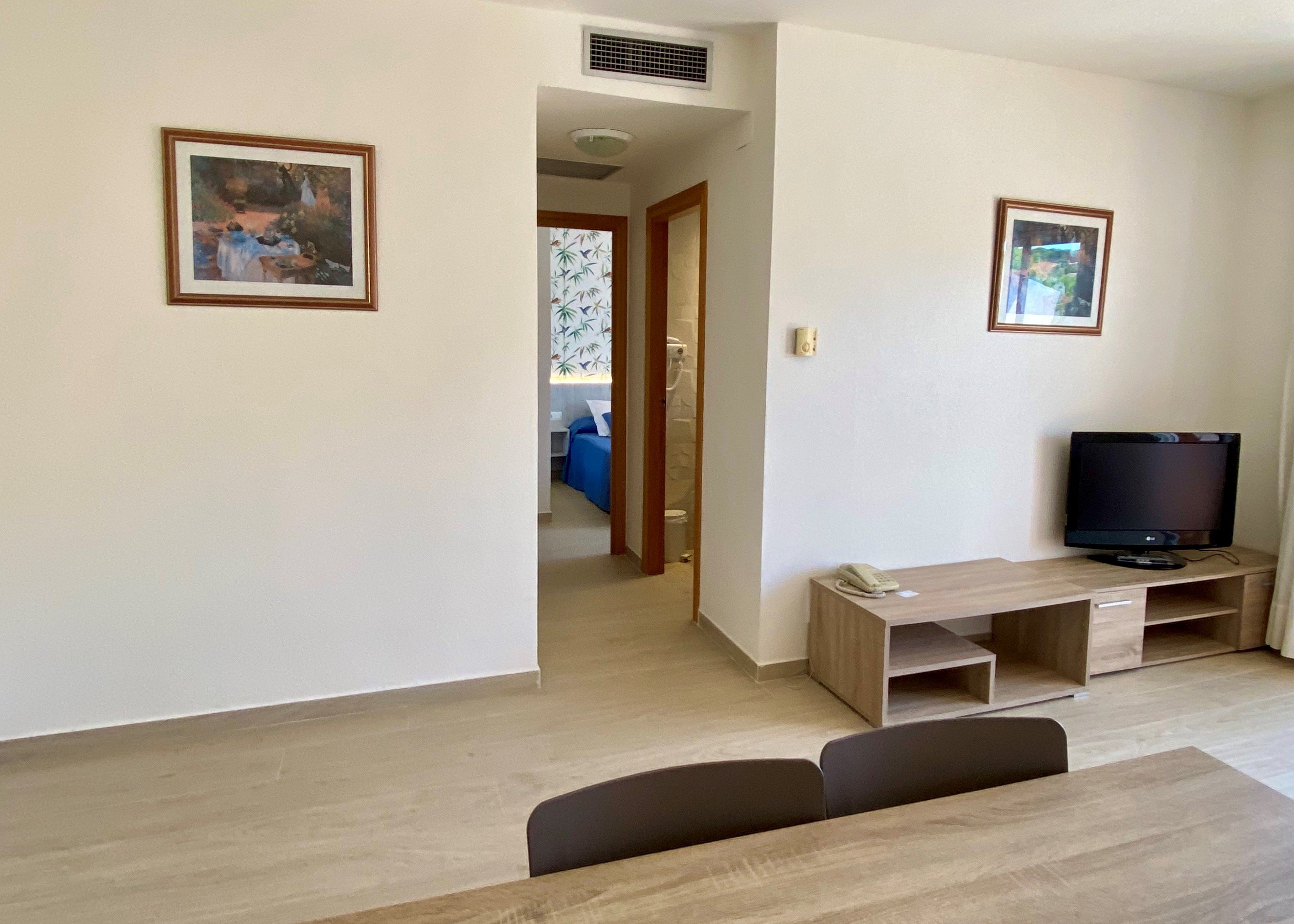 APARTEMENT UNE CHAMBRE